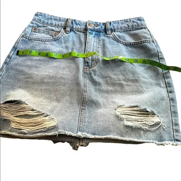 Billabong Distressed Denim Skirt size 28 - Picture 5 of 6